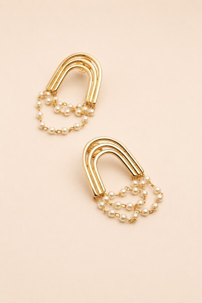 Foto Brinco Dourado Arco com Pérola
