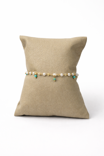 Foto Pulseira Dourada Pérolas e Turquesa
