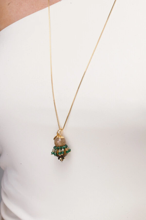 Colar Longo Bailarina Jade Verde Banho Ouro 18K