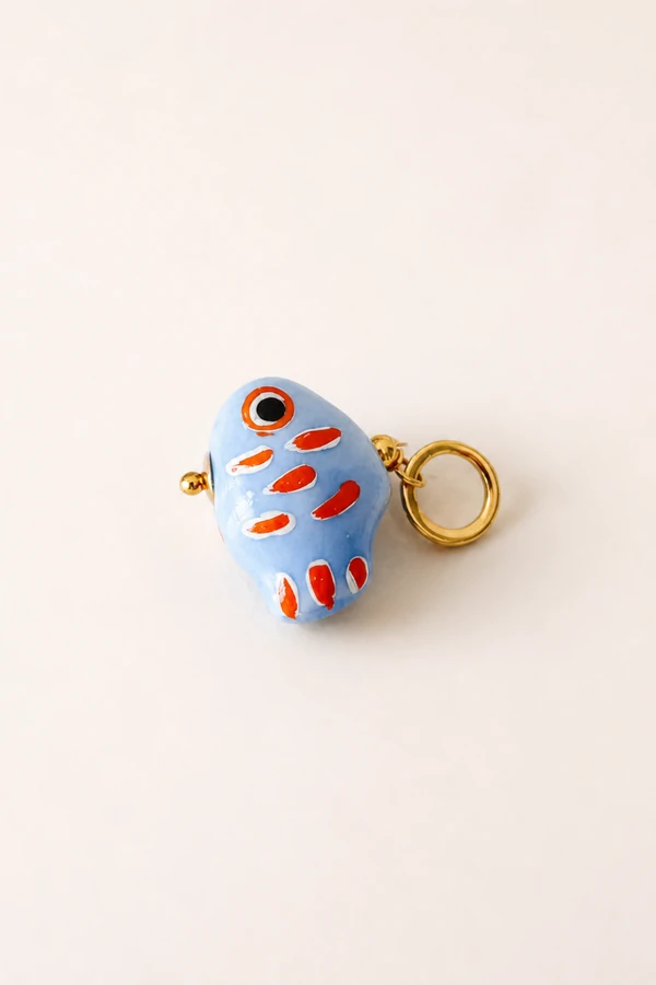 Pingente Porcelana Peixinho Banho Ouro 18K