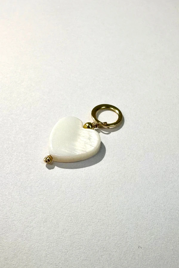 Pingente Coração Madrepérola Banho Ouro 18K