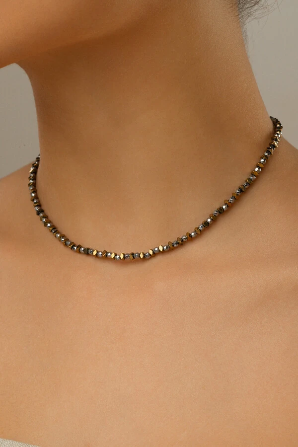 Colar Hematita Banho Ouro 18k