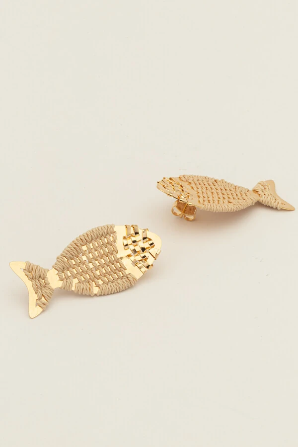 Brinco Dourado Peixe Palha