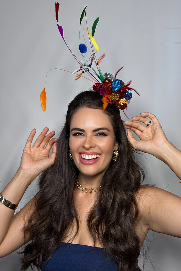 Tiara Carnaval Flor Paetê Color