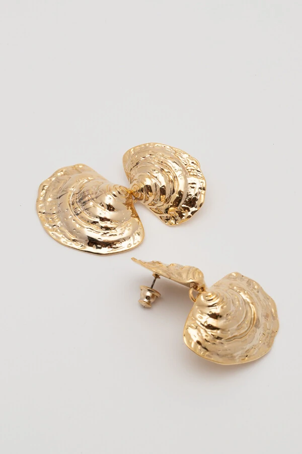 Brinco Dourado Concha Dupla