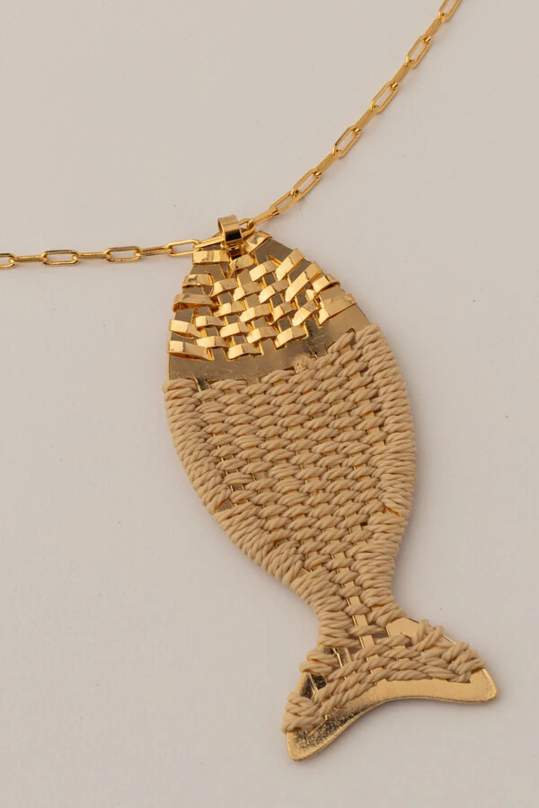 Colar Longo Dourado Peixe Palha