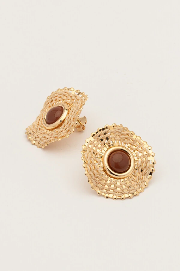 Brinco Dourado Círculo Palha Resina Marrom