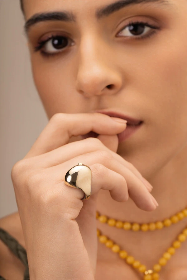 Anel Dourado Dedinho Bean Ponto Zircônia