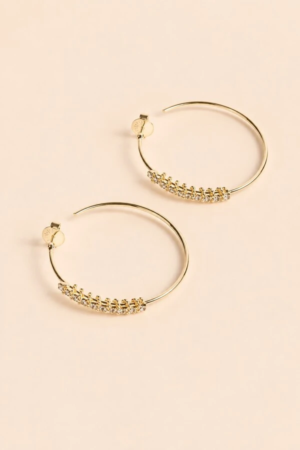Brinco De Argola Detalhe Strass Dourado