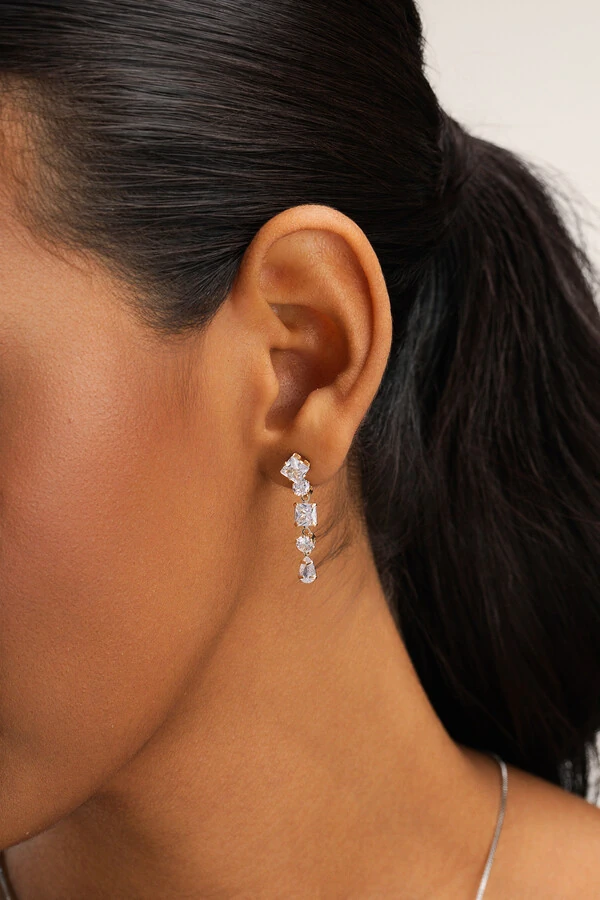 Brinco Cascata Mix Zircônia Banho Ouro 18K