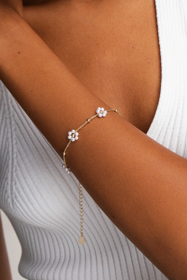Pulseira Dourada Flores Pérolas