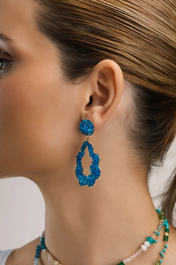 Brinco Dourado Formas Vidrilho Azul