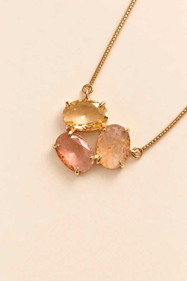 Colar Dourado Harmonia Cristais