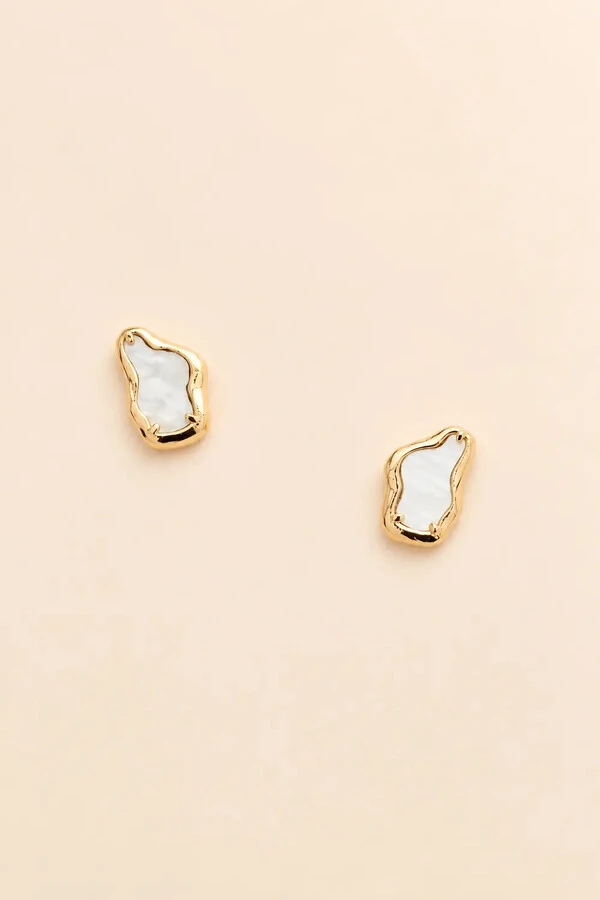 Brinco Dourado Orgânico Perolado
