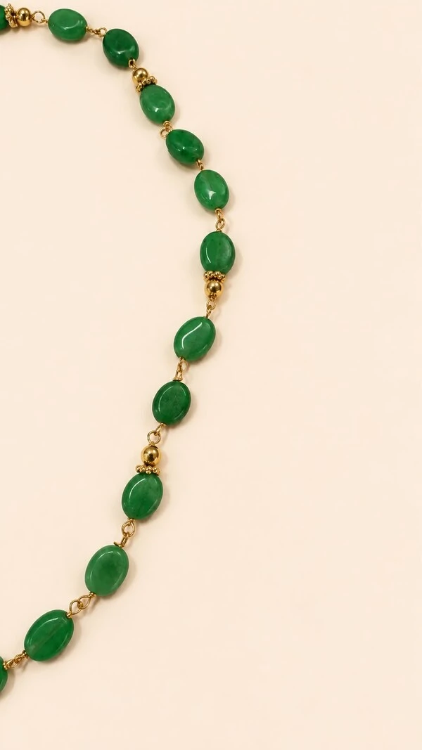 Colar Luna Jade Verde Banho Ouro 18K