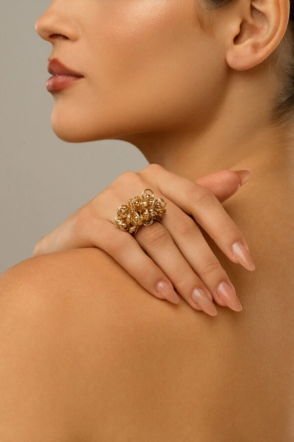 Colar Dourado Cachinhos