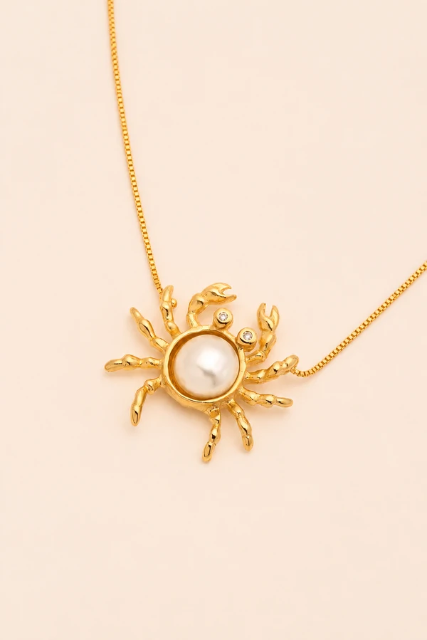 Colar Caranguejo Pérola Natural Banho Ouro 18k
