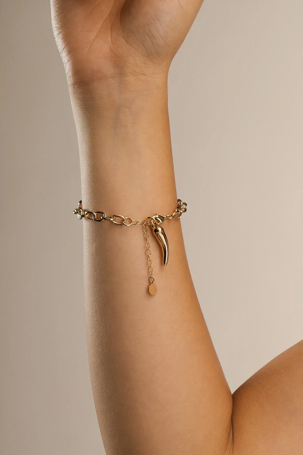 Pingente Pimenta P Banho Ouro 18K