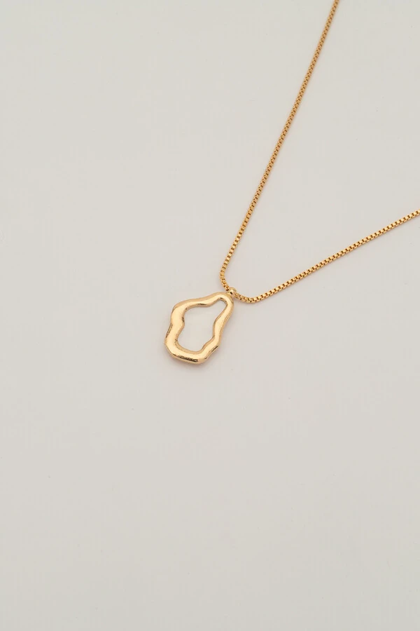 Colar Dourado Orgânico Perolado