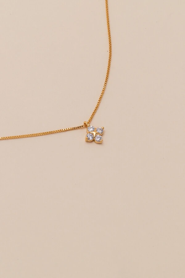 Colar Biarritz Trevo Zircônia Banho Ouro 18K