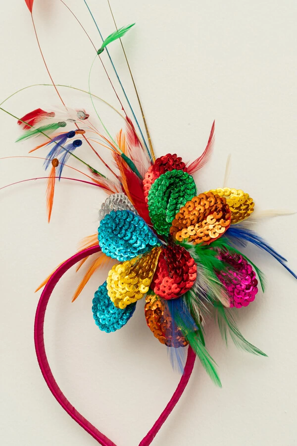 Tiara Carnaval Flor Paetê Color