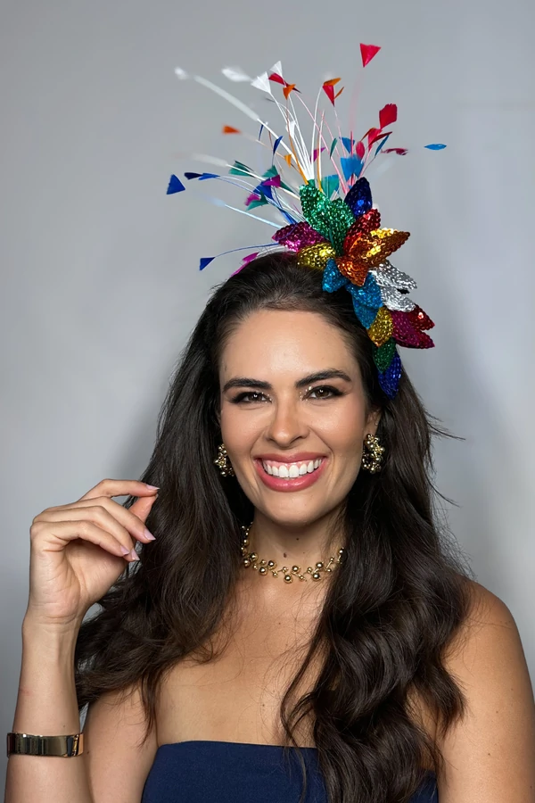 Tiara Folhas Paetê Color