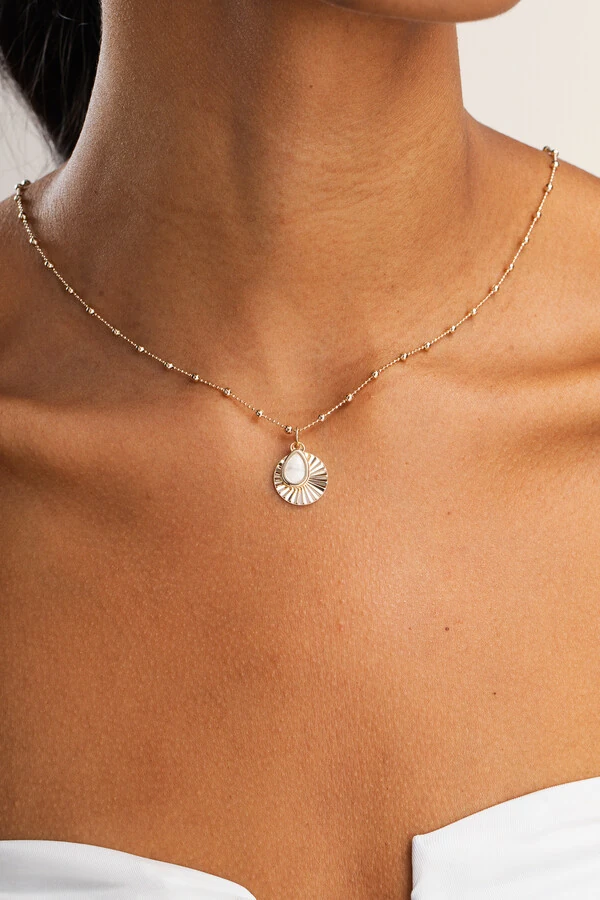 Colar Bolinha Dourado Placa Gota Resina