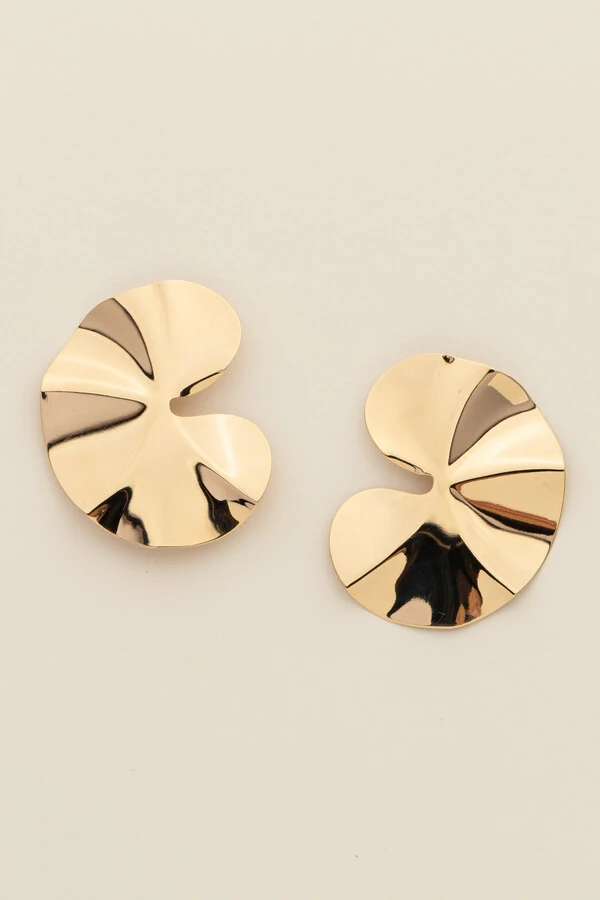 Brinco Dourado Folha Placa Orgânica