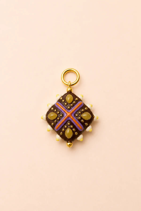 Pingente Almofada Banho Ouro 18k