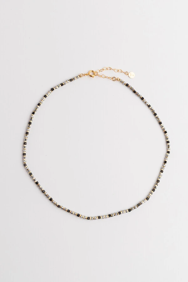 Colar Hematita e Turmalina Negra Banho Ouro 18k