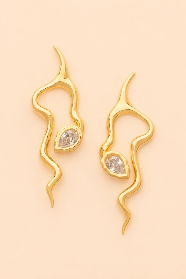 Brinco Dourado Snake Zircônia