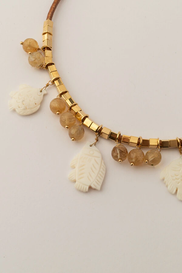 Colar Peixe Madre Rutilo Banho Ouro 18K