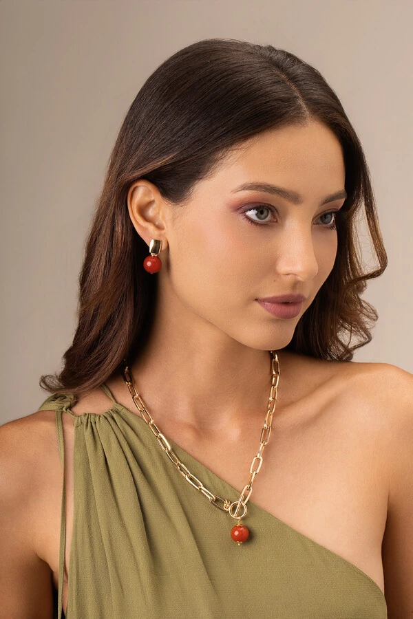 Colar Dourado Jardins Pingente Jade