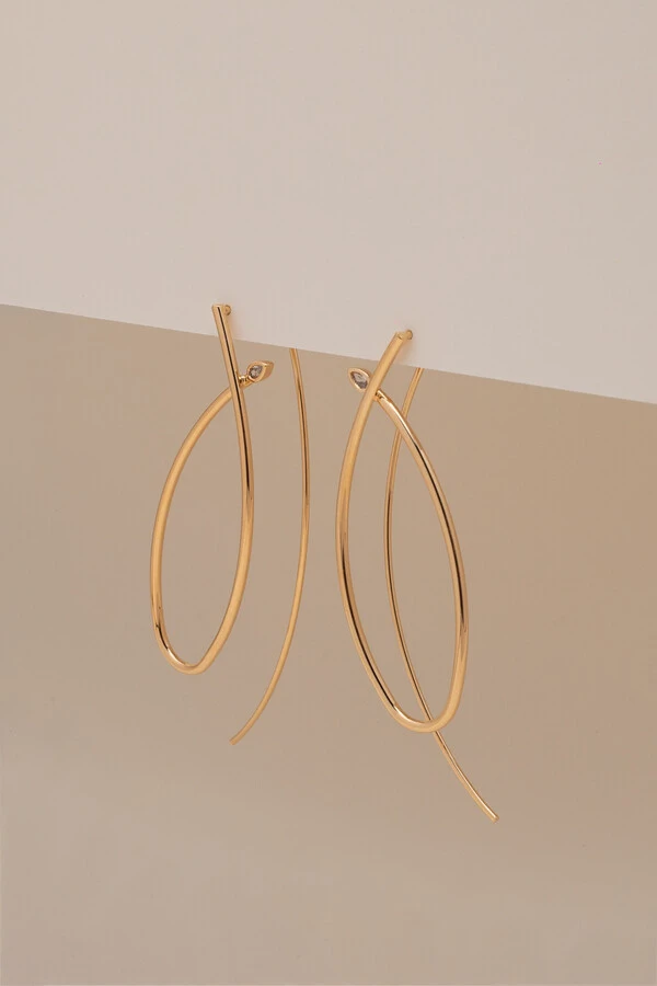 Brinco Vitta Dourado Voltas Ponto Zircônia