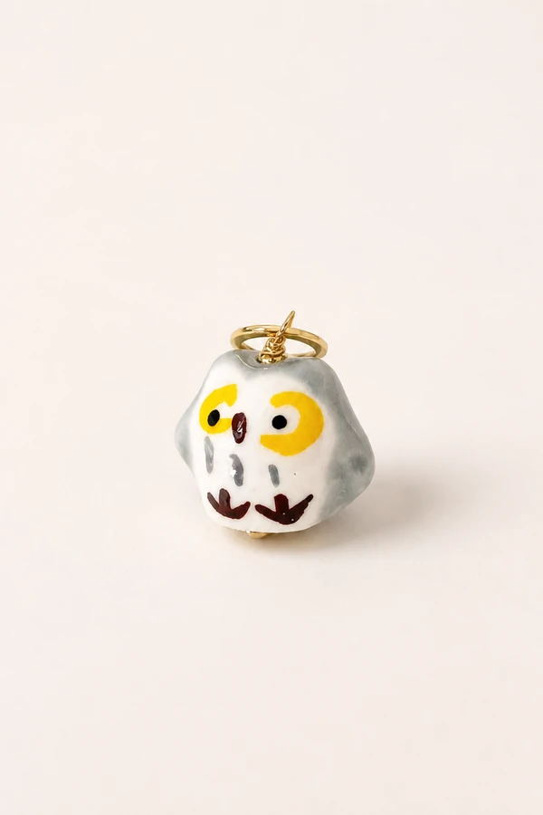 Pingente Coruja Porcelana Banho Ouro 18K