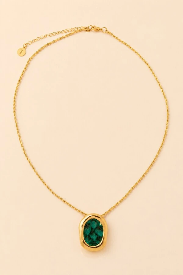 Colar Dourado Orgânico Couro Tilápia Turquesa
