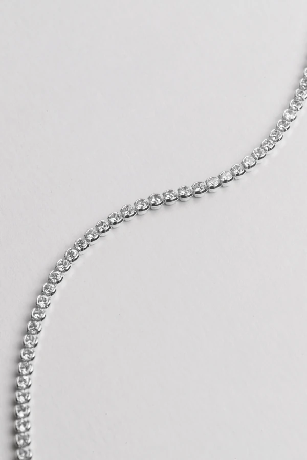 Colar Prateado Choker Zircônia Redonda