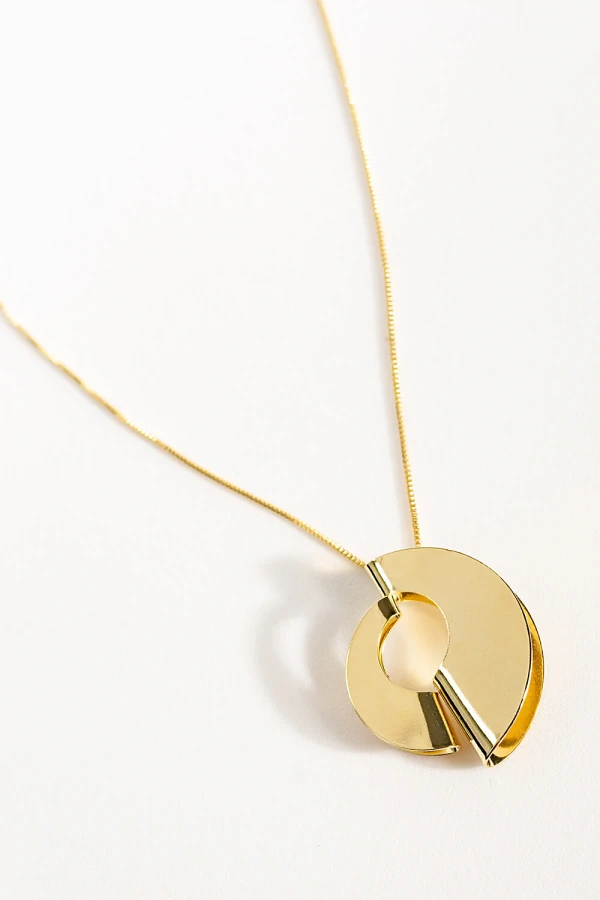 Colar Dourado Círculos Dobrados