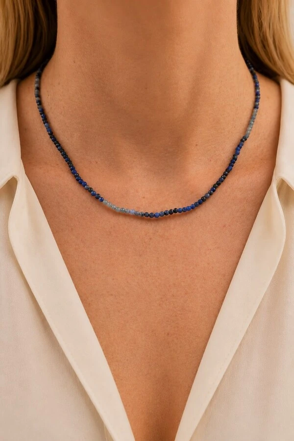 Colar Choker Degrade Sodalita Blue Banho Ouro 18K