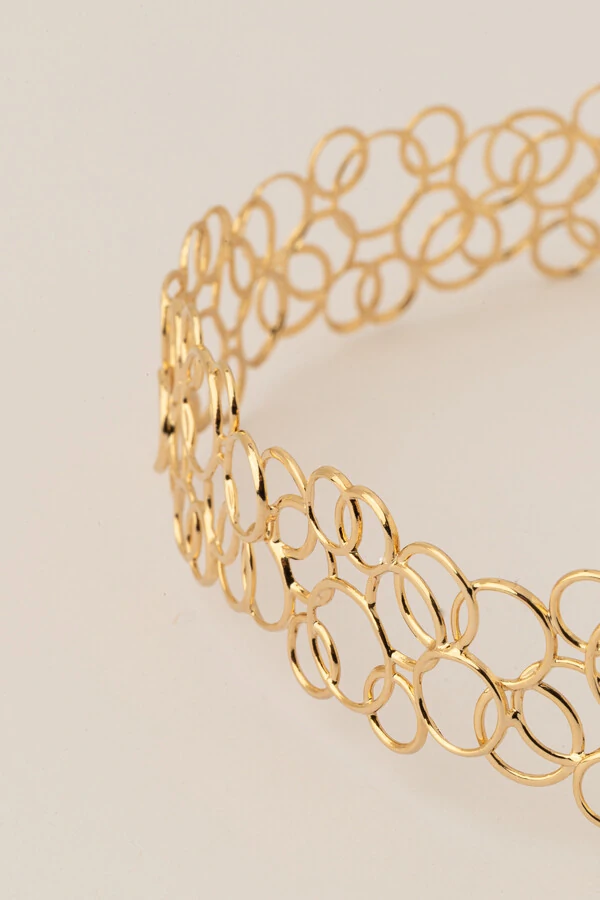 Colar Choker Dourado Círculos Vazado