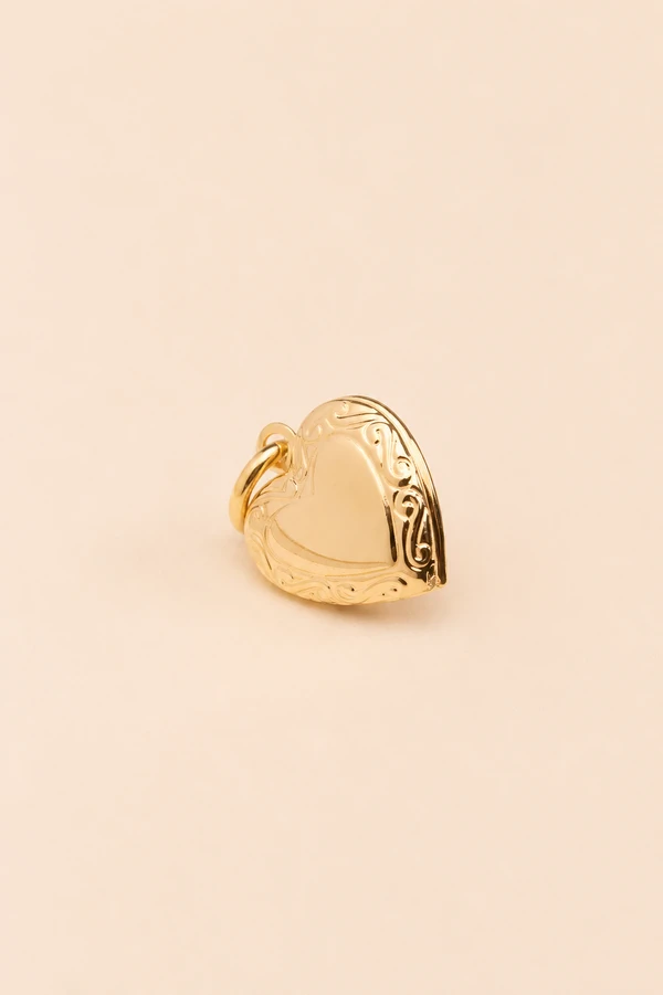 Pingente Coração Relicário Banho Ouro 18K