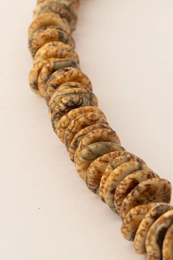 Colar Boho Disco Jasper Banho Ouro 18K