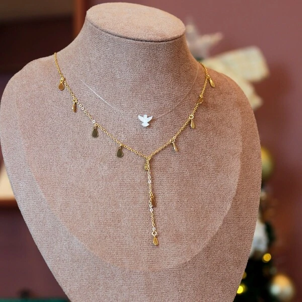 Colar Gravata Gotinhas Placa