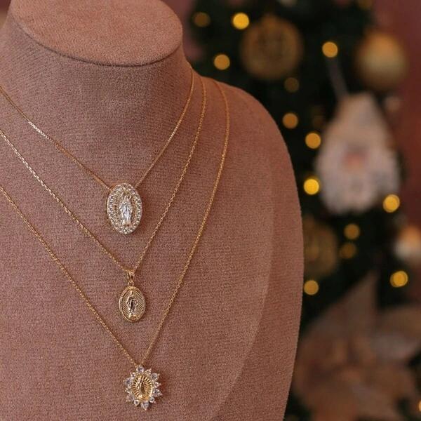 Colar Mandala Cravejado Nossa Senhora Das Graças Joalheria