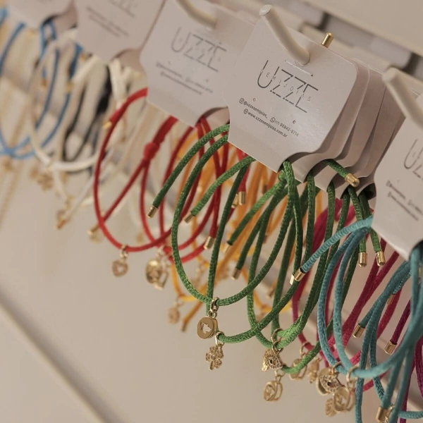 Pulseira Fio Lilás Pingente