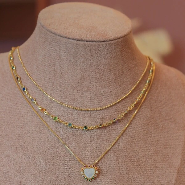 Colar Coração Madrepérola Colorido