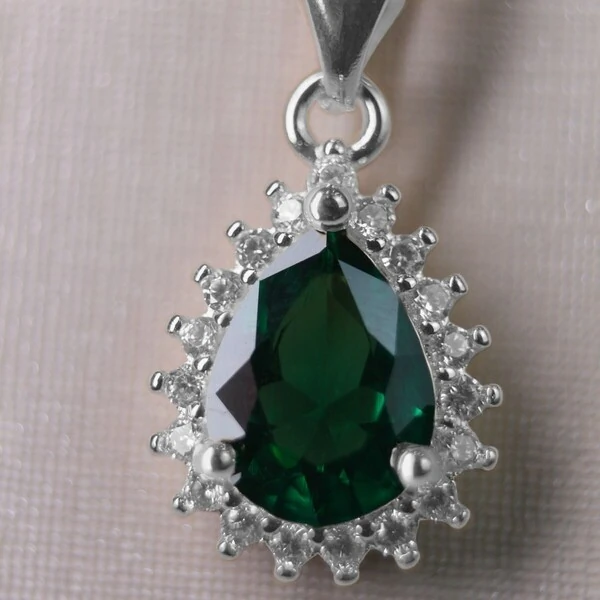 Conjunto Gota Esmeralda Com Zircônia