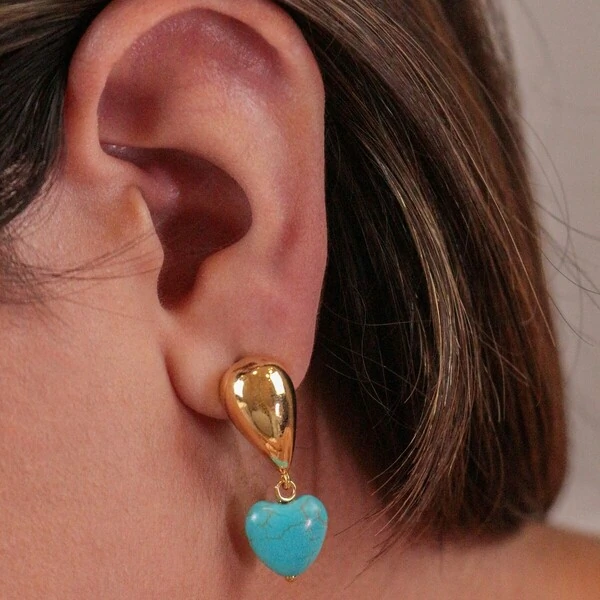 Brinco Gota com Pingente Coração Turquesa