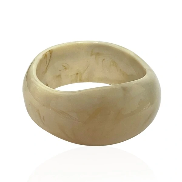 Bracelete Maxi Resina Creme