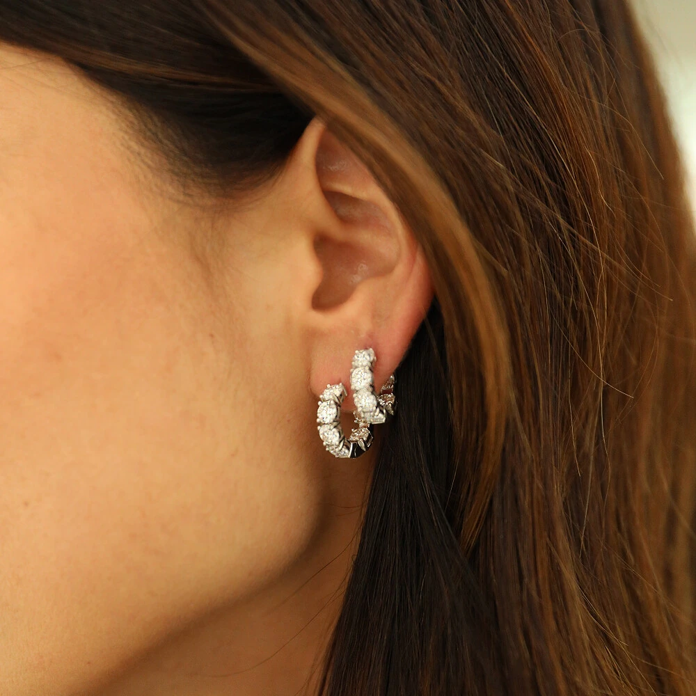 FotoArgolinha Prata 925 Moissanite Cravejada 4,25 mm